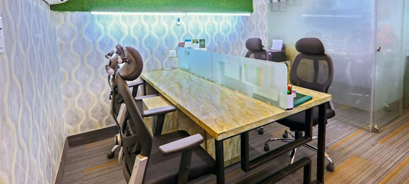 Jhandewalan Extension, New Delhi - Image 1