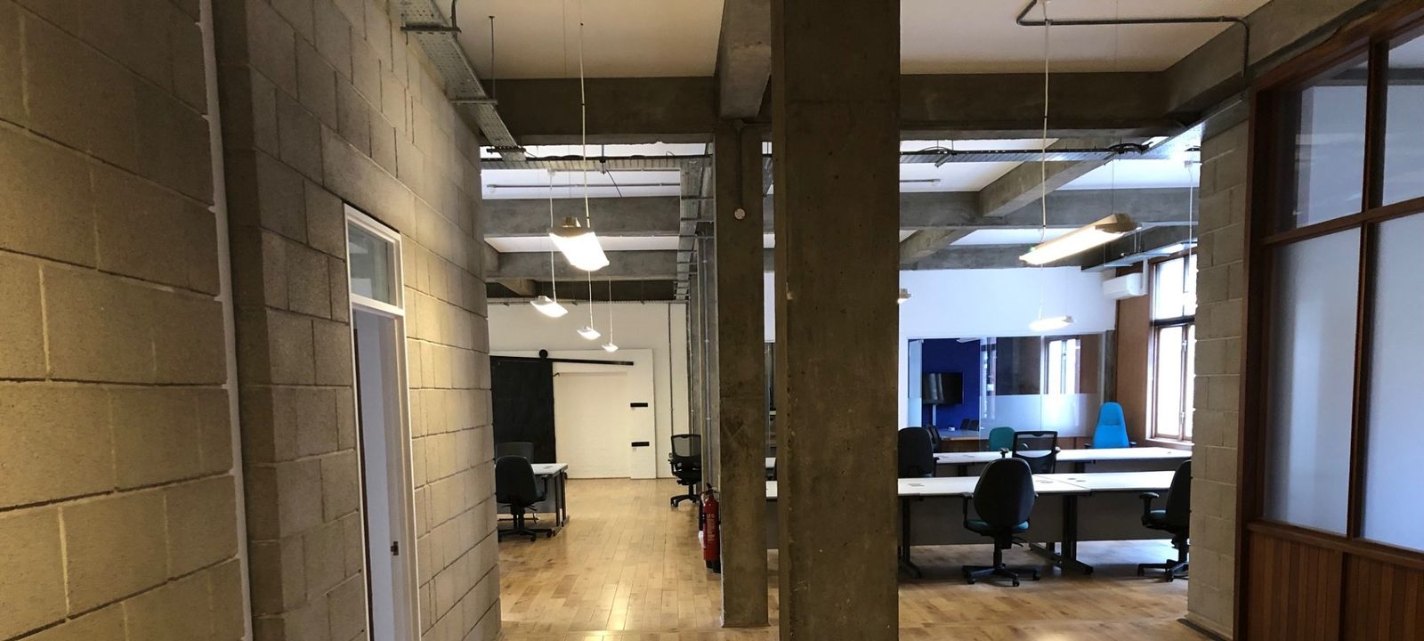 21 Queen Elizabeth Street, London - Image 1