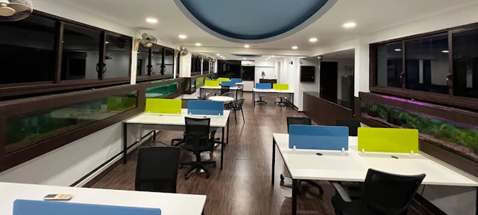 64 South Boulevard, Mg Road Area - Image 1