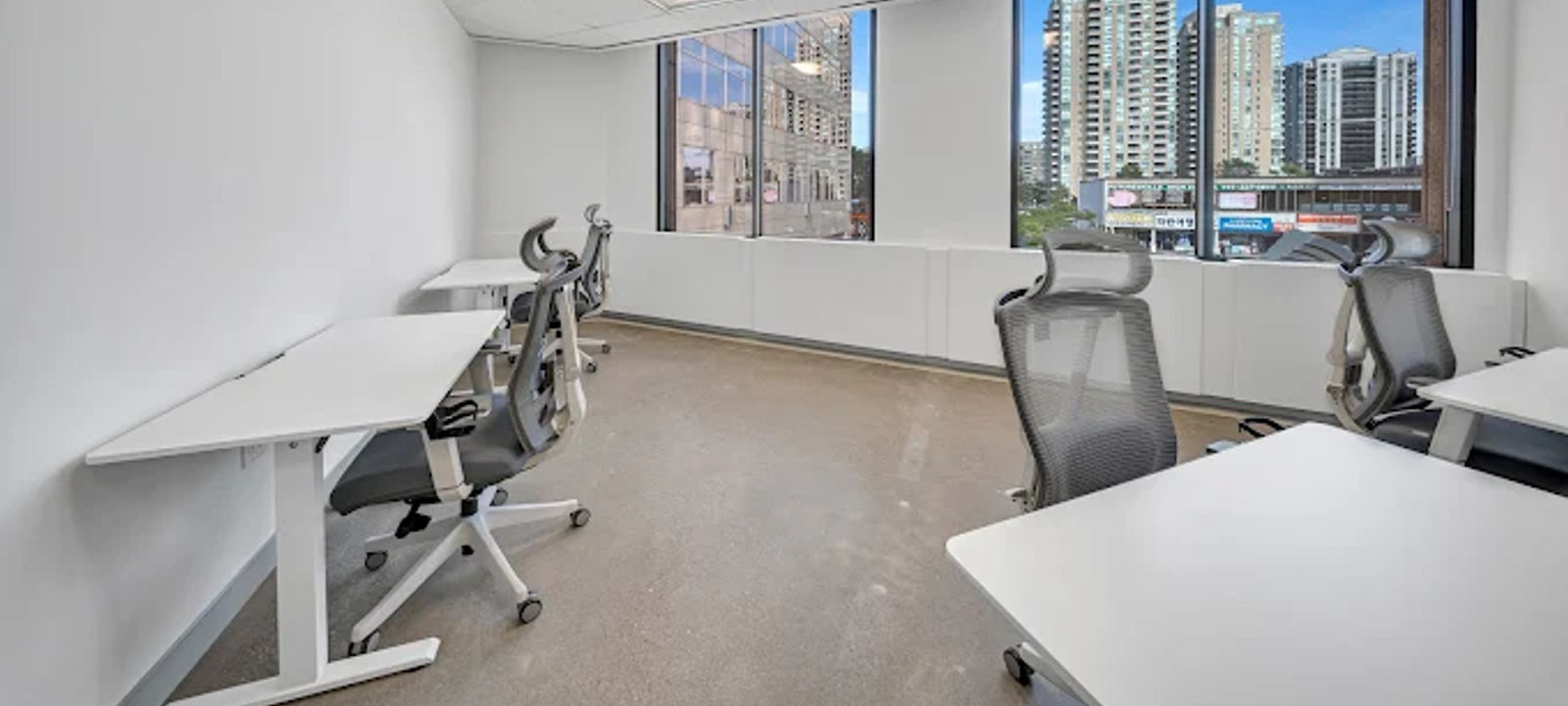 225 East Beaver Creek Road, Richmond Hill - Image 1