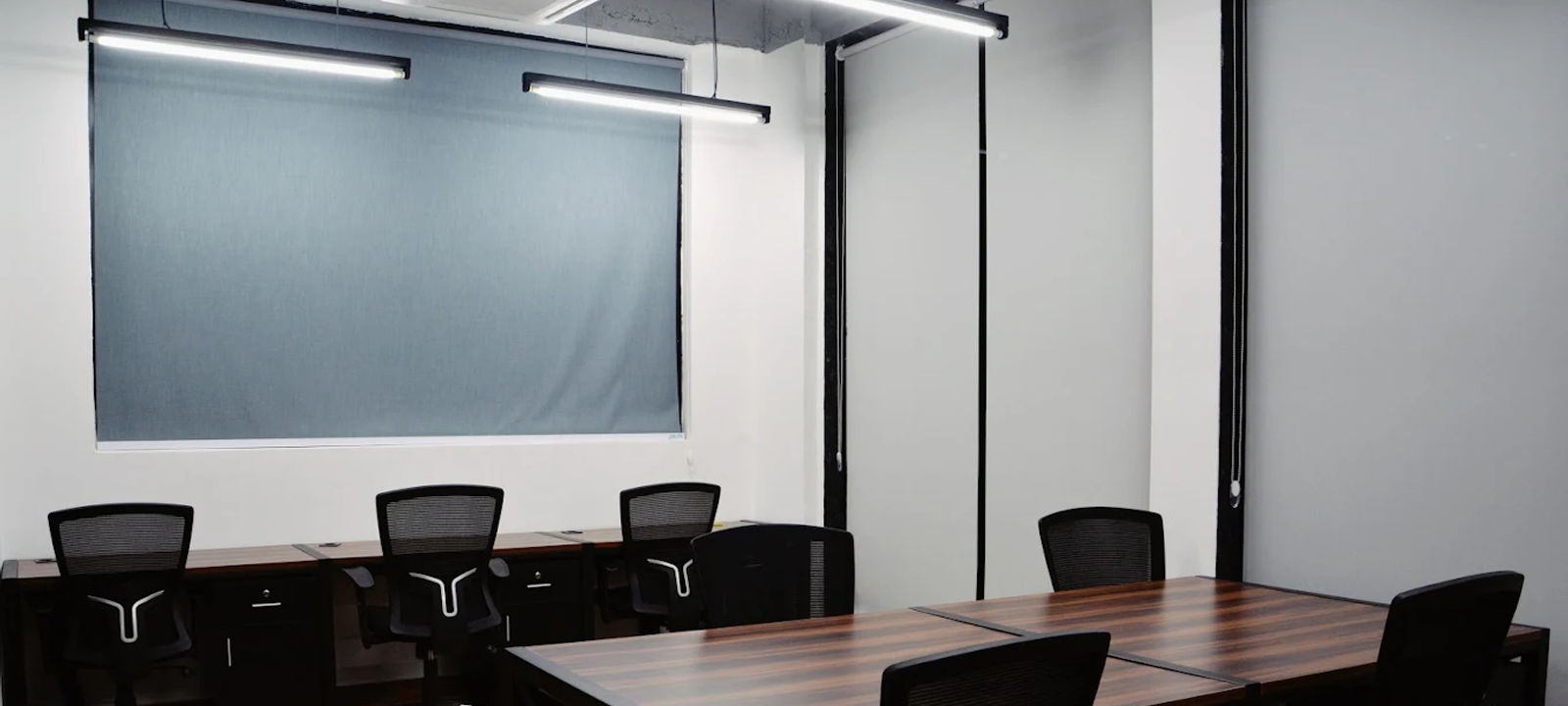 Neelam Ajronda Chowk Metro Station, Faridabad - Image 1