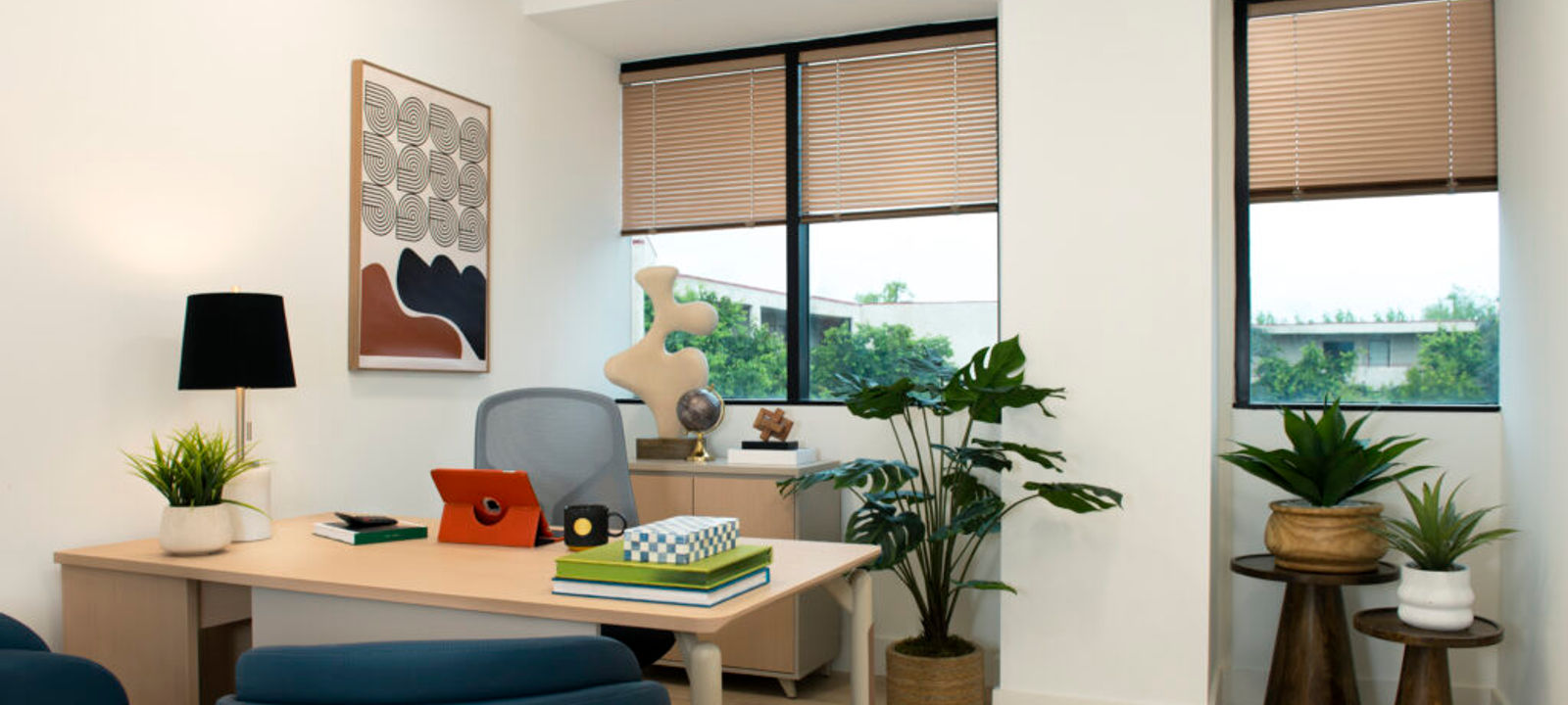 21515 Vanowen Street, Los Angeles - Image 1