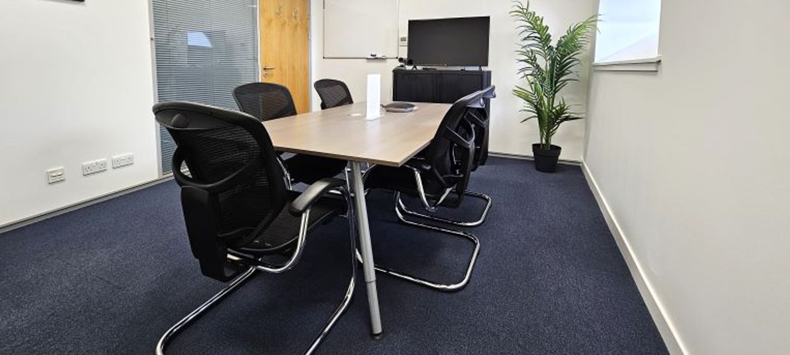 37 Waterloo Quay, Aberdeen City - Image 1