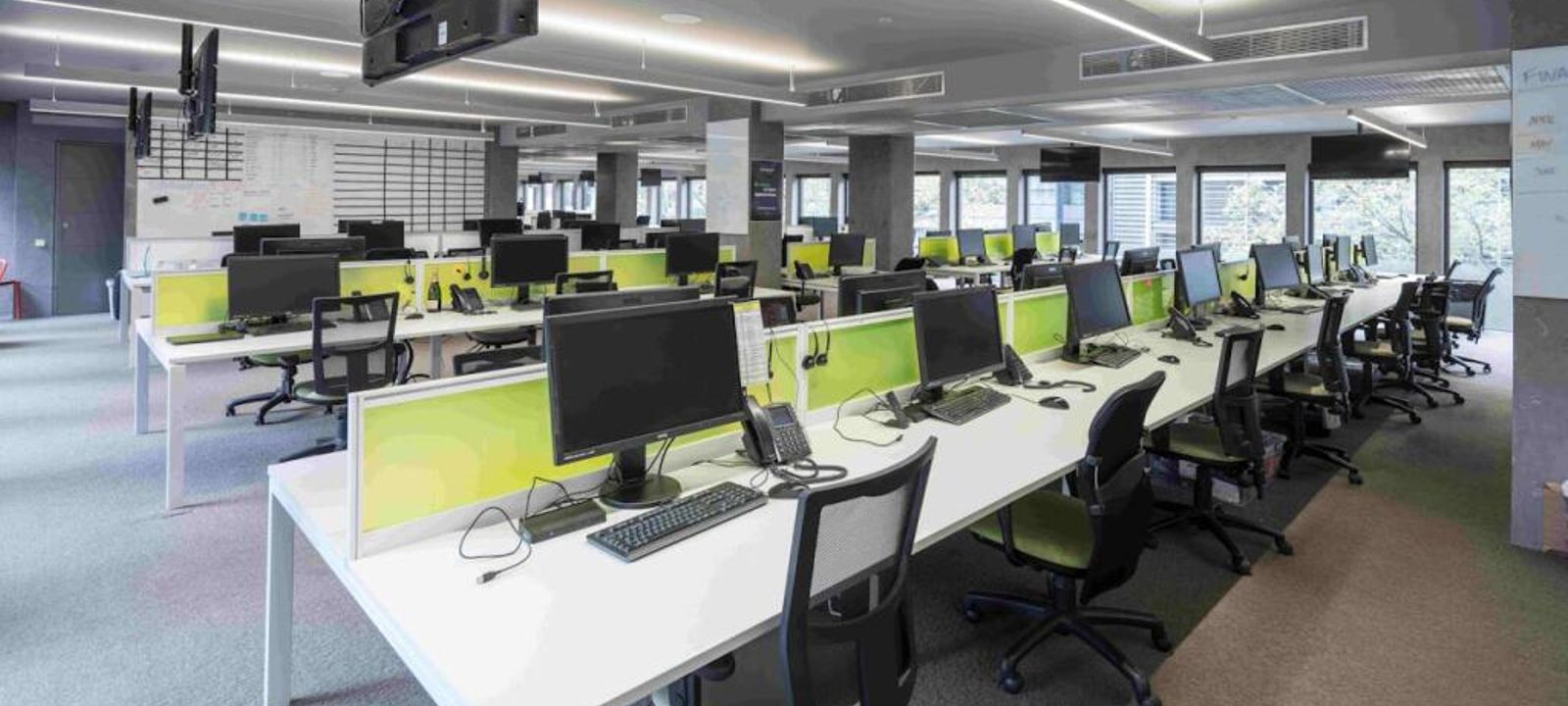 27 Bush Lane, Greater London - Image 1