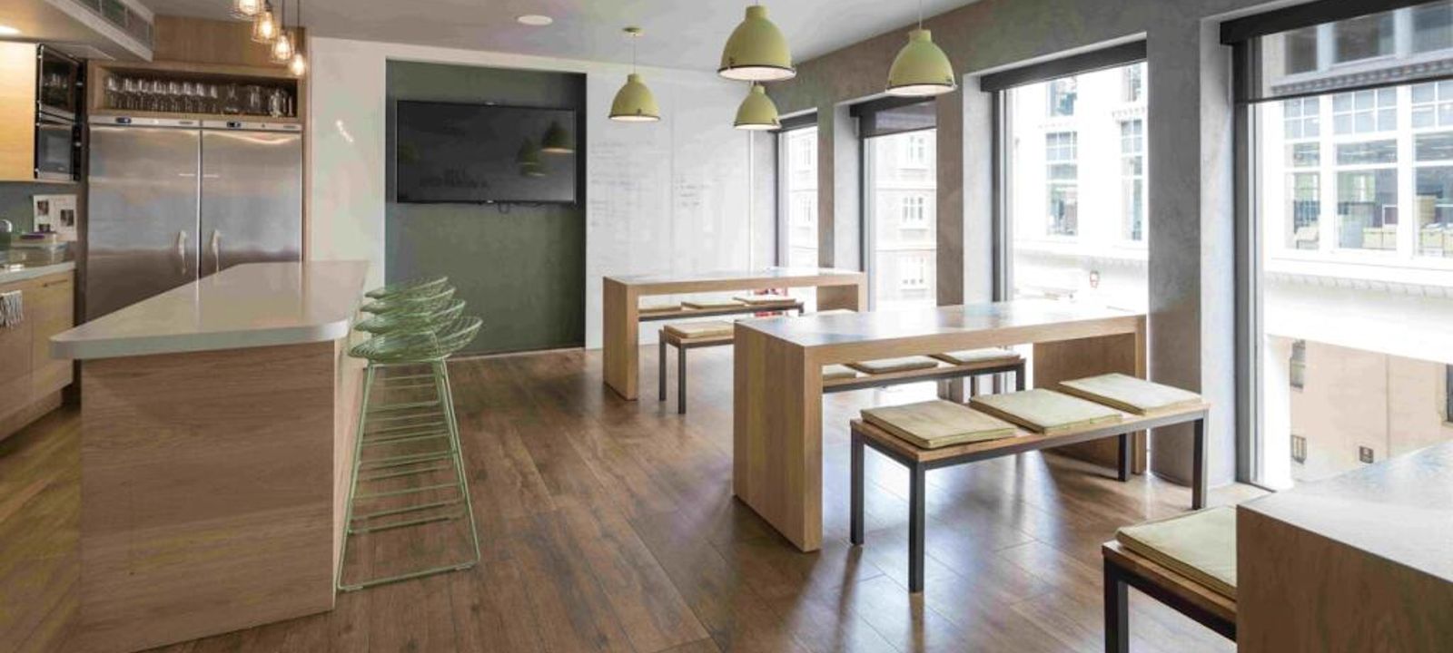 27 Bush Lane, Greater London - Image 1