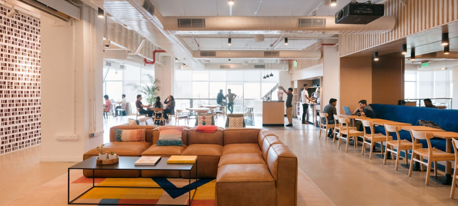 Bellary Rd, Bengaluru - Image 1