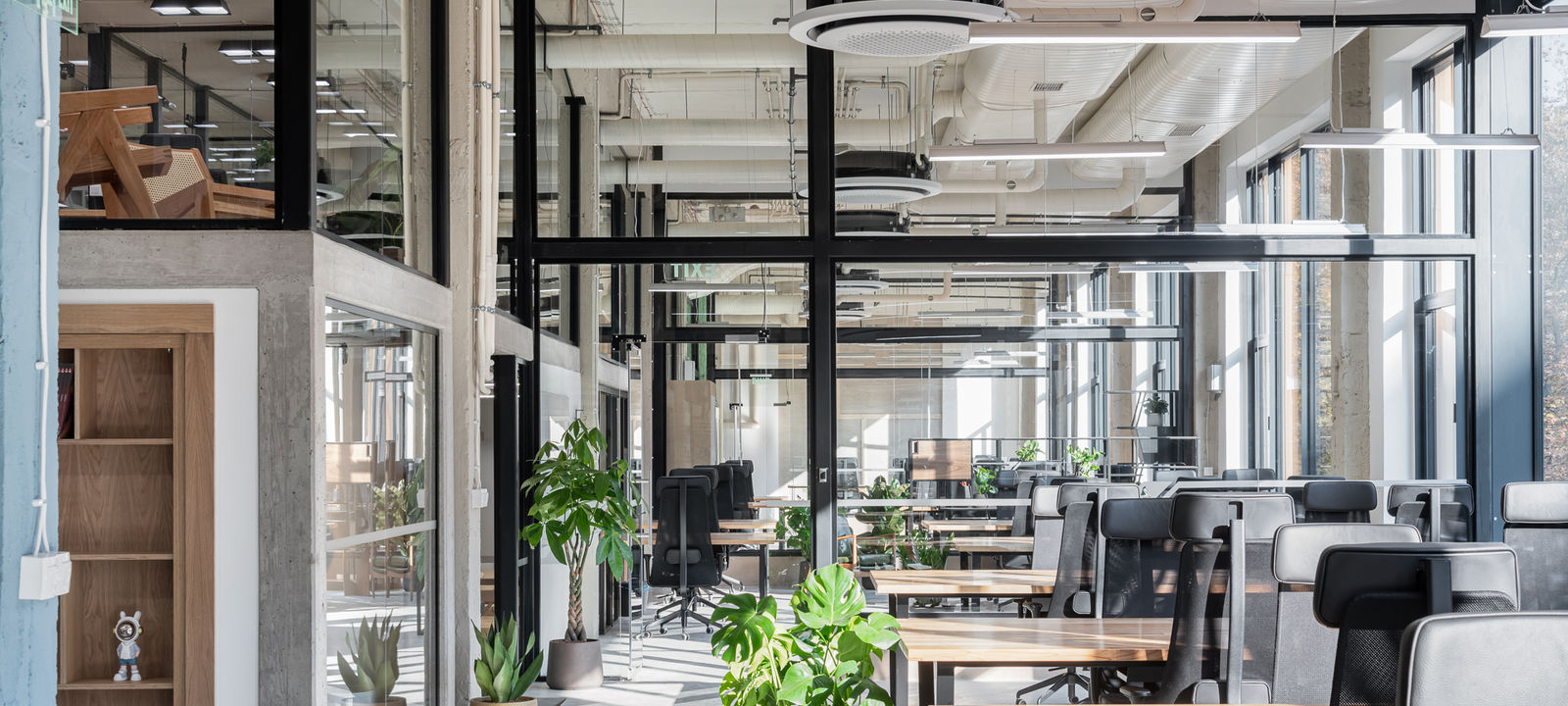 126-130 Lajos Utca, Budapest - Image 1