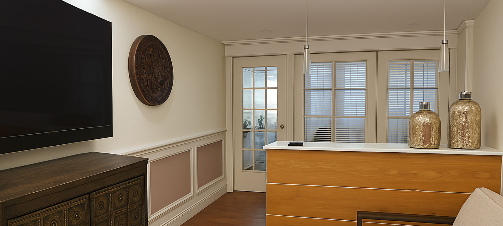 147 West Merrick Road 147 West Merrick Road, Freeport - Image 1