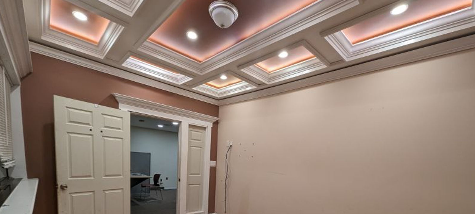 147 West Merrick Road 147 West Merrick Road, Freeport - Image 1