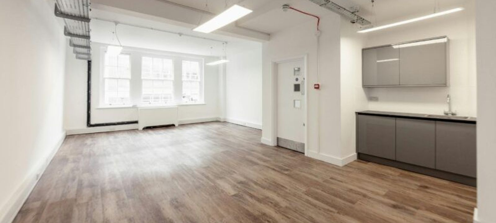 22-25 Eastcastle Street, London - Image 1