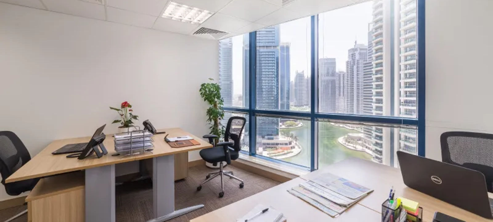 Jumeirah, Dubai - Image 1