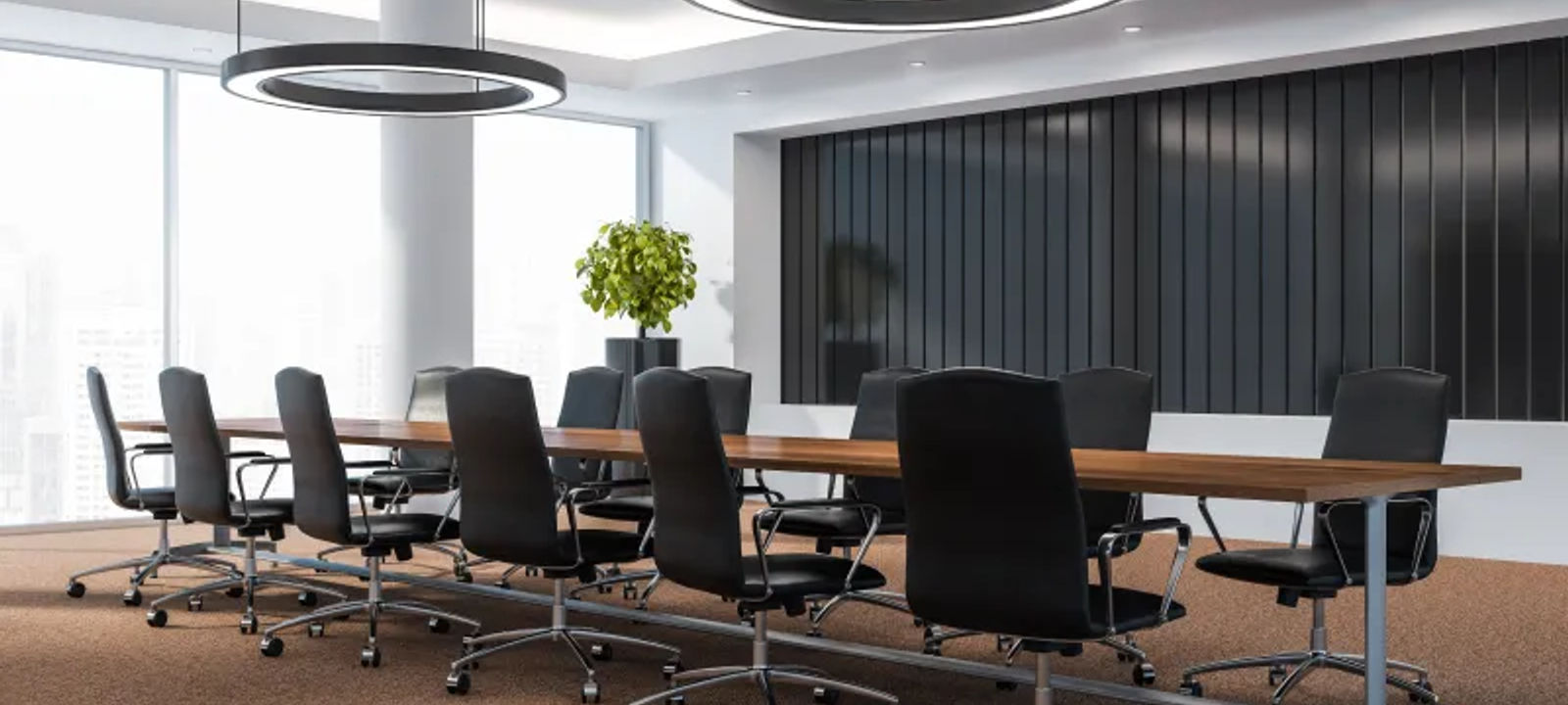 Jumeirah, Dubai - Image 1