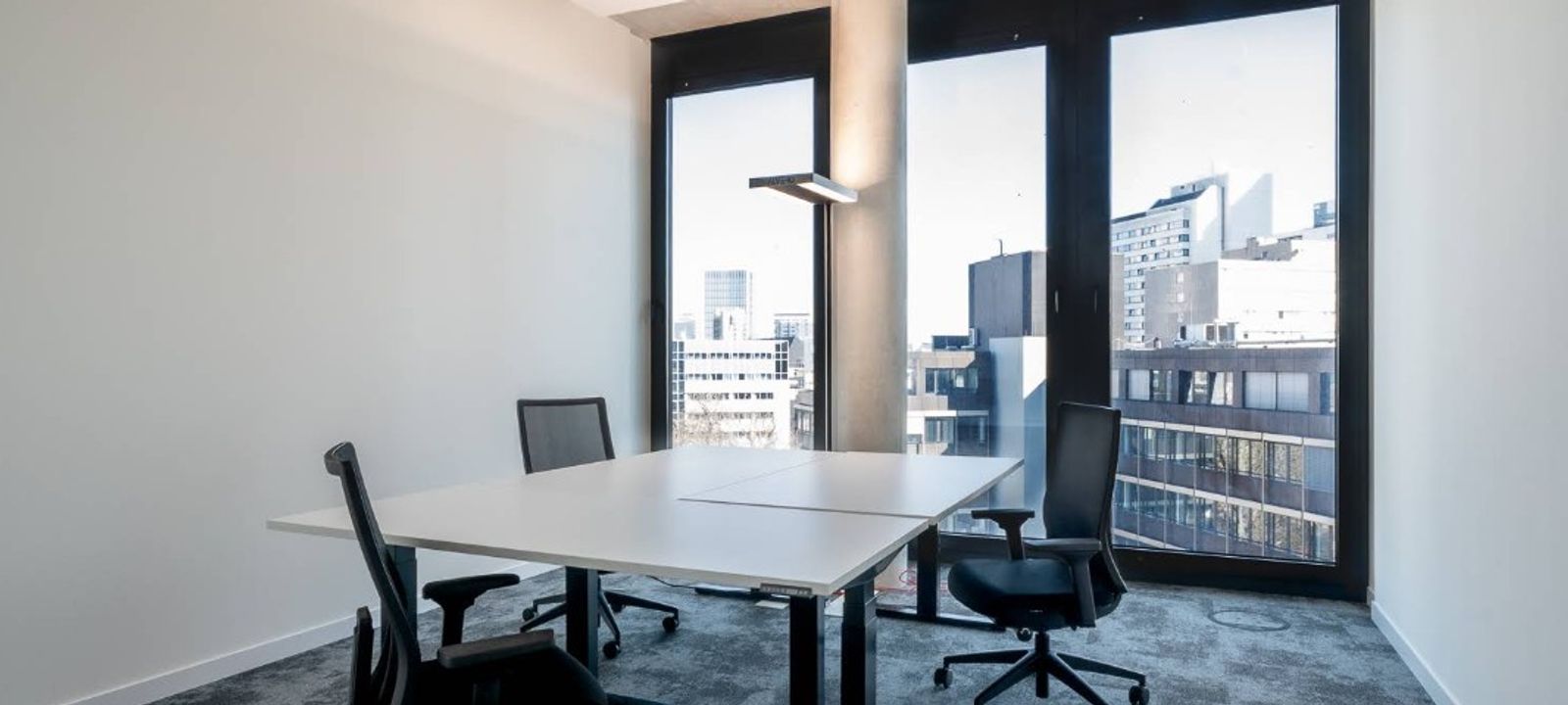 48 Baseler Straße, Frankfurt Am Main - Image 1