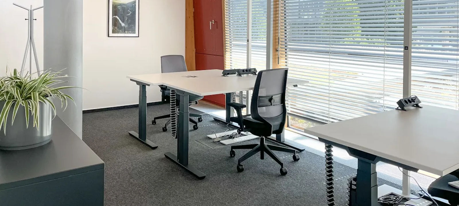 2 Bahnhofsplatz, Rüsselsheim Am Main - Image 1