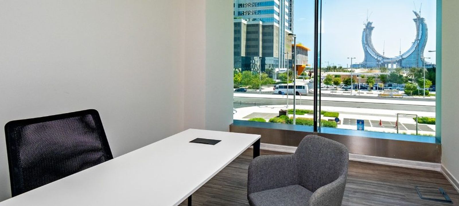 Burj Alfardan Street 303, Lusail - Image 1