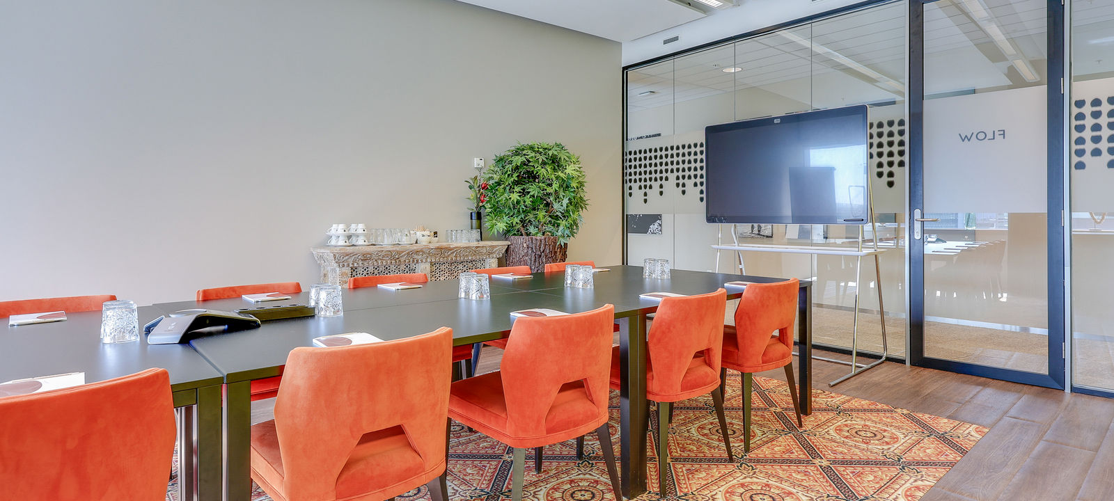 99-197 De Entree, Amsterdam - Image 1