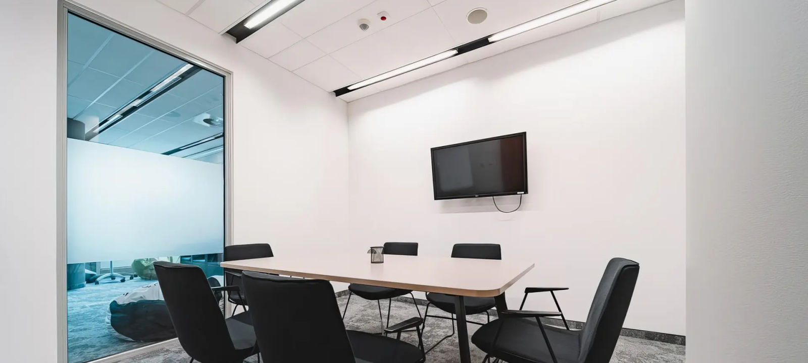 94 Aleje Jerozolimskie Ochota, Warsaw - Image 1