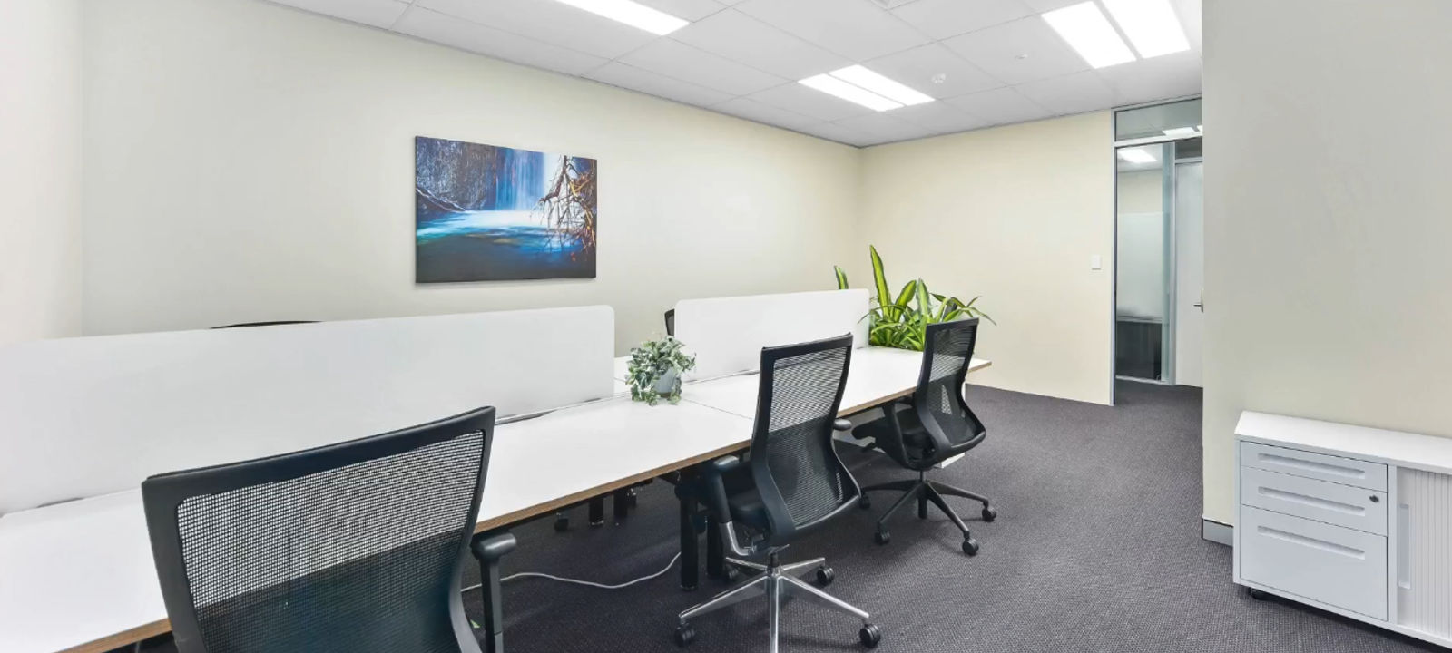 331 High Street, Penrith - Image 1