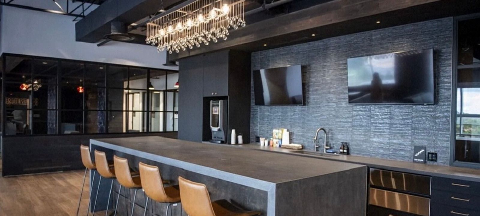 7100 Guilford Drive 7100 Guilford Drive, Frederick - Image 1