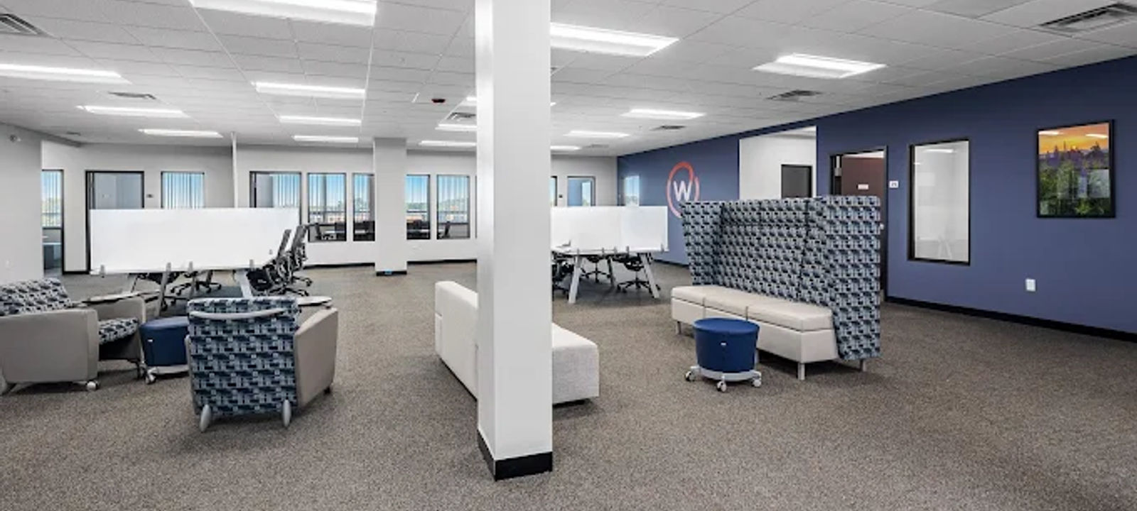 500 Cummings Center, Beverly - Image 1