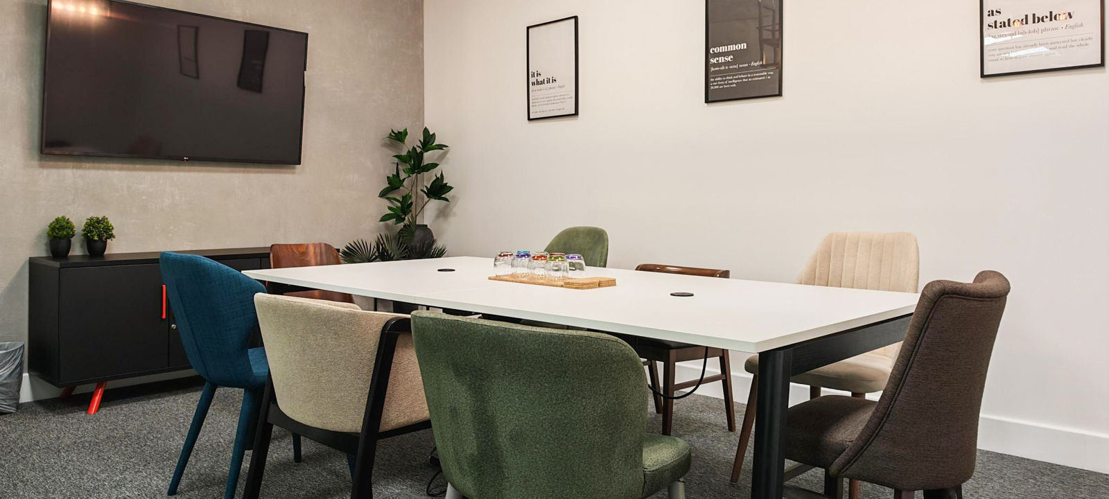 1 Riverside Way, Leeds - Image 1