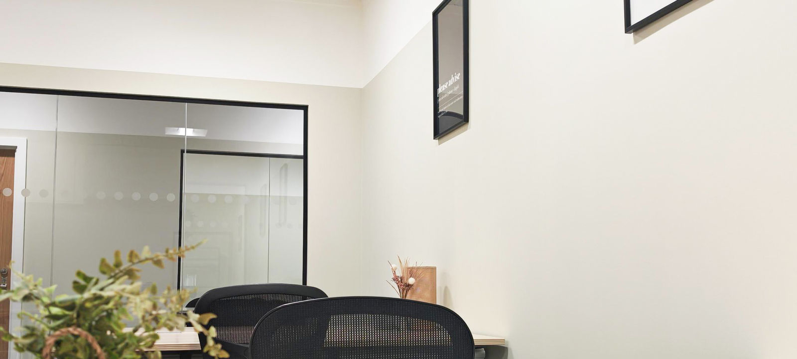 1 Riverside Way, Leeds - Image 1