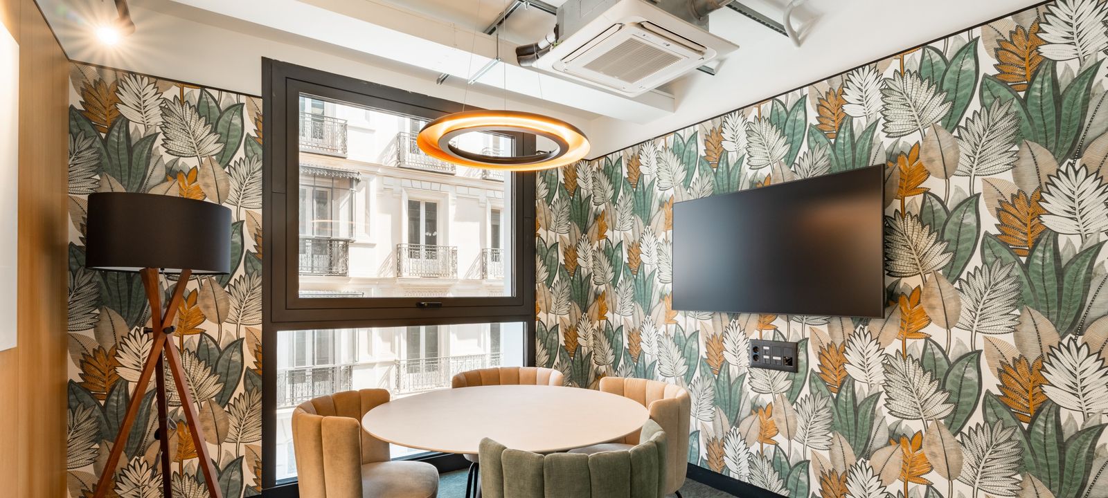 12 Calle De Prim, Madrid - Image 1