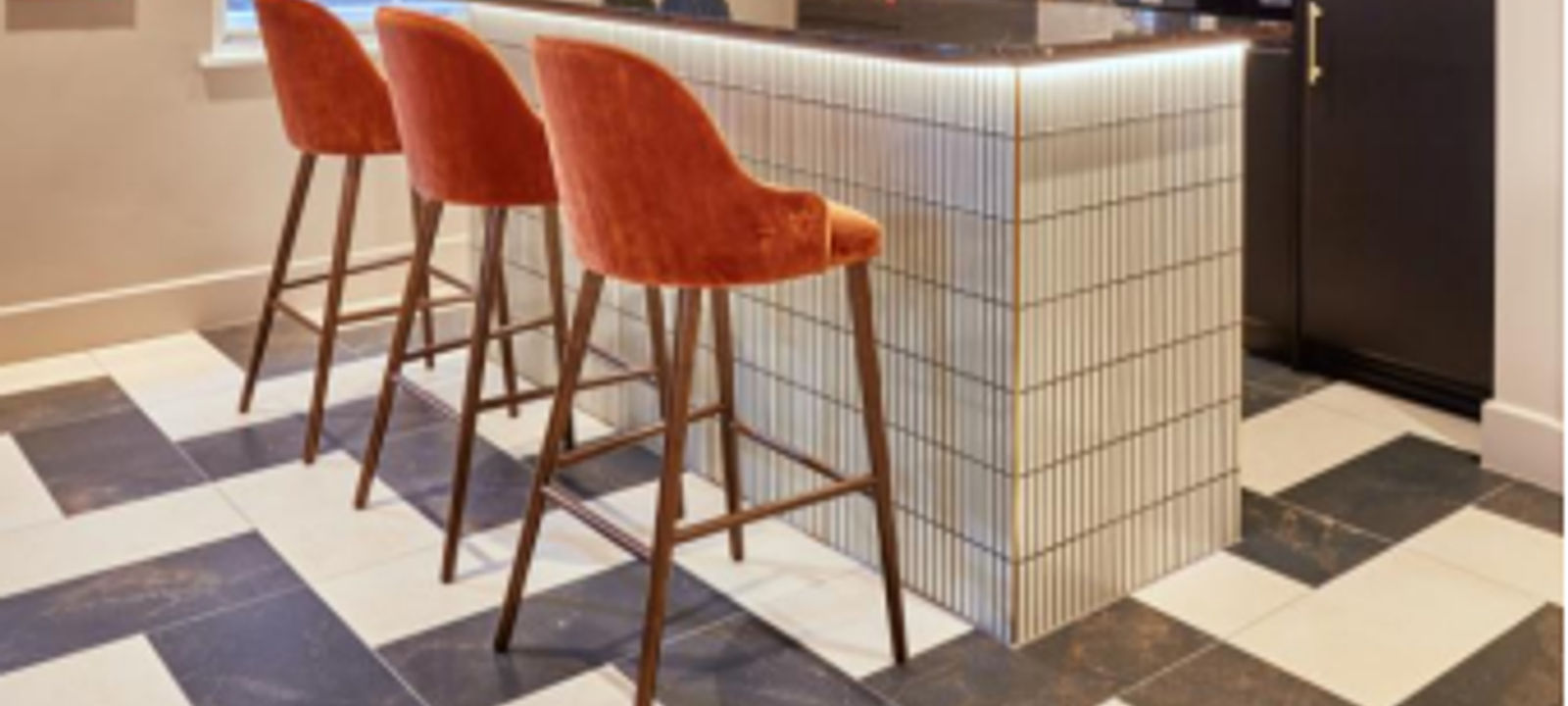 35 Grosvenor Street, London - Image 1