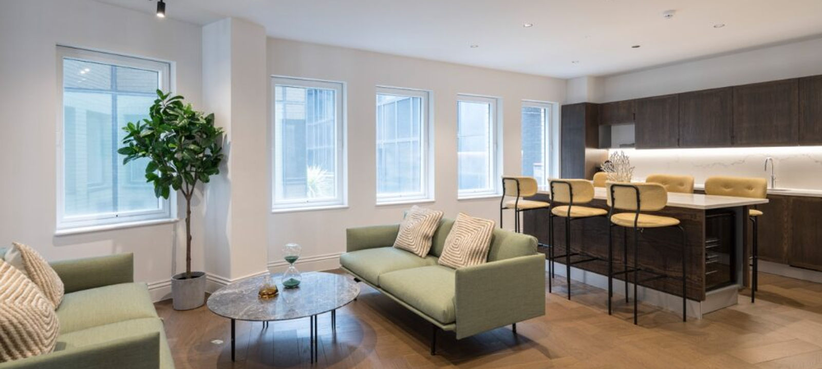 27-30 Lime Street, London - Image 1