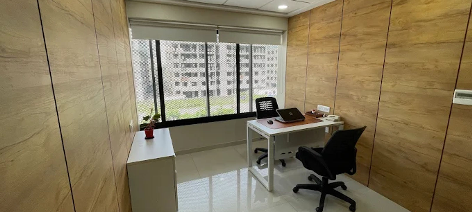 Rahulraj Mall Lane Maharana Pratap Rd Vesu, Surat - Image 1