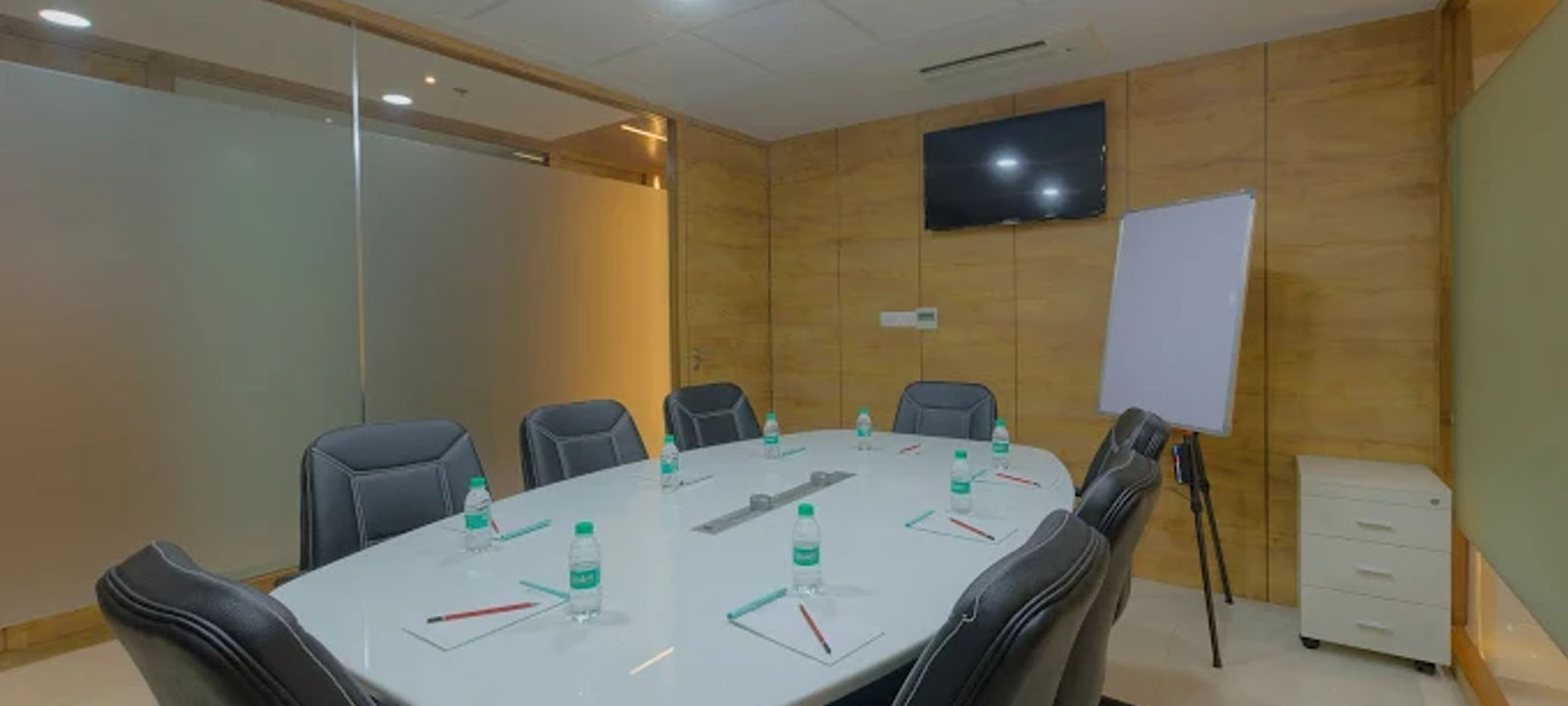 Rahulraj Mall Lane Maharana Pratap Rd Vesu, Surat - Image 1