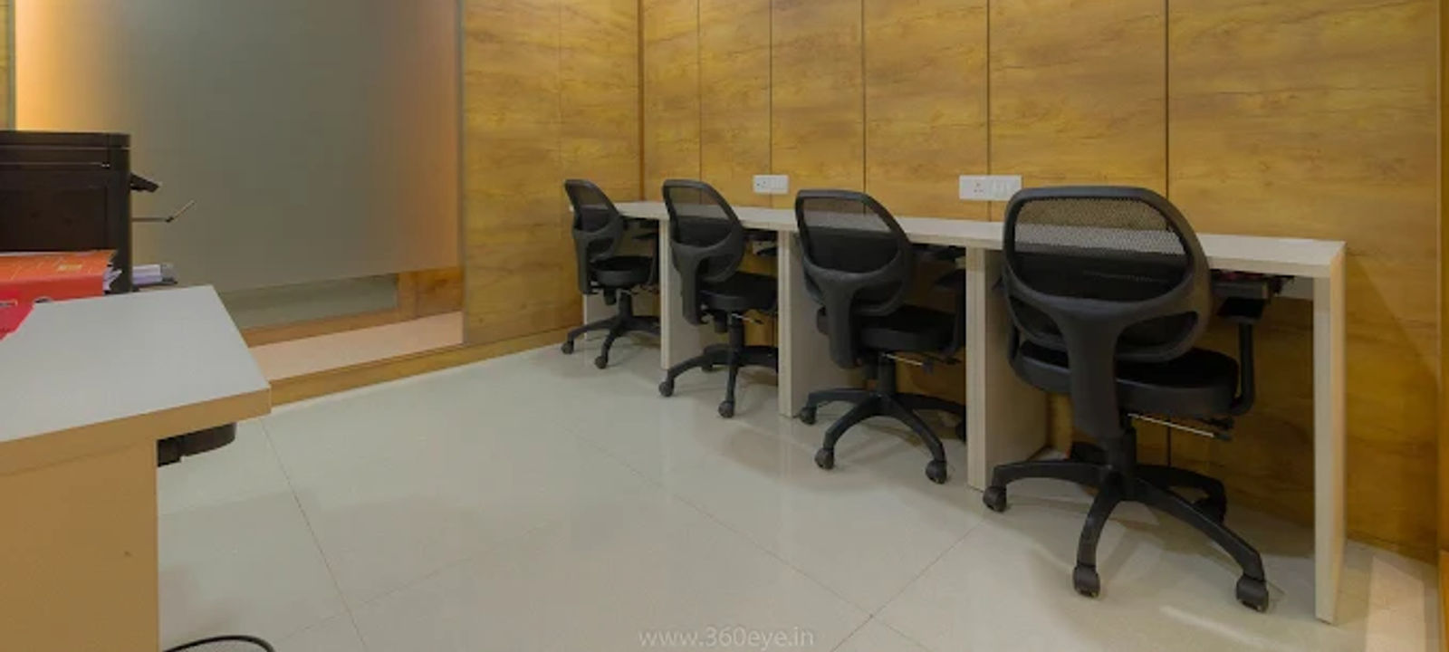 Rahulraj Mall Lane Maharana Pratap Rd Vesu, Surat - Image 1