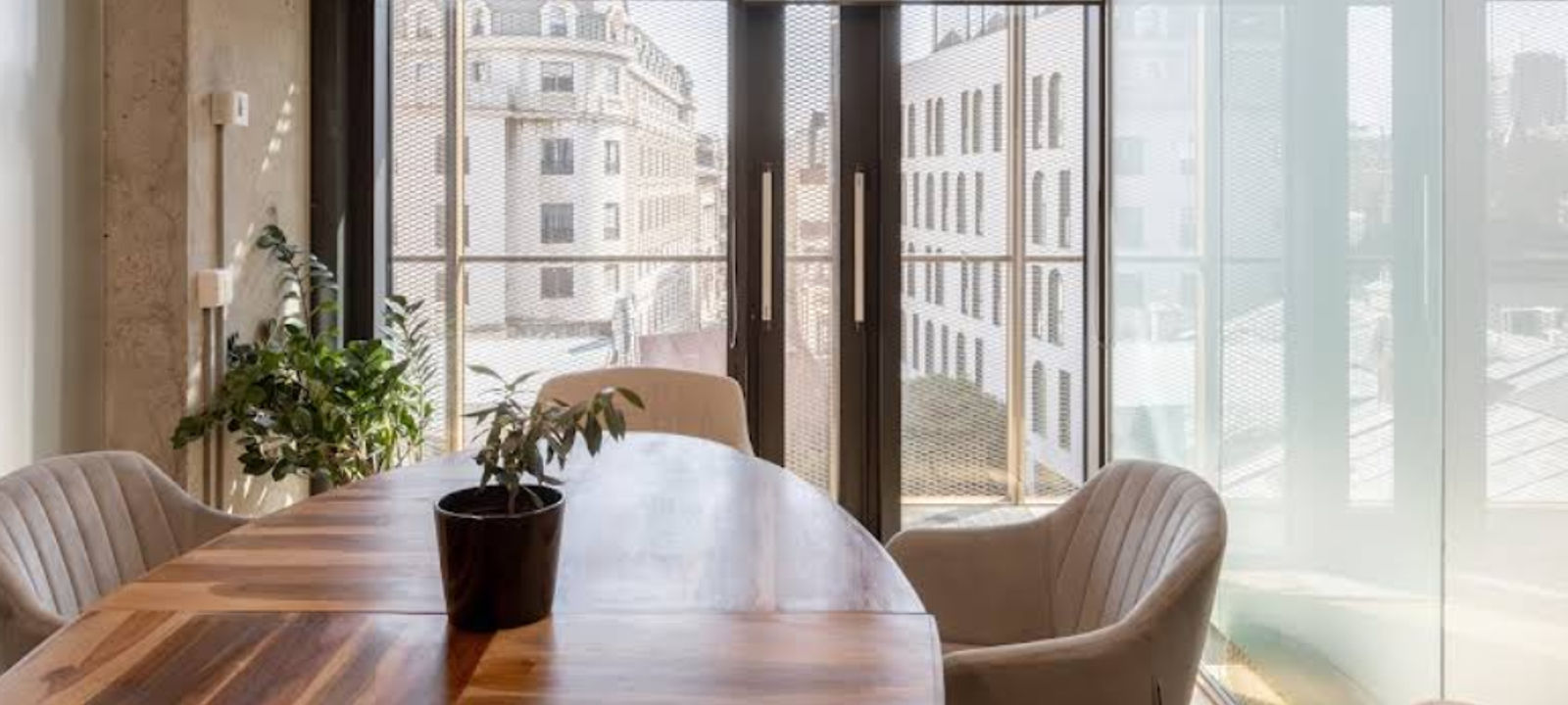 5 Str D I Mendeleev, București - Image 1