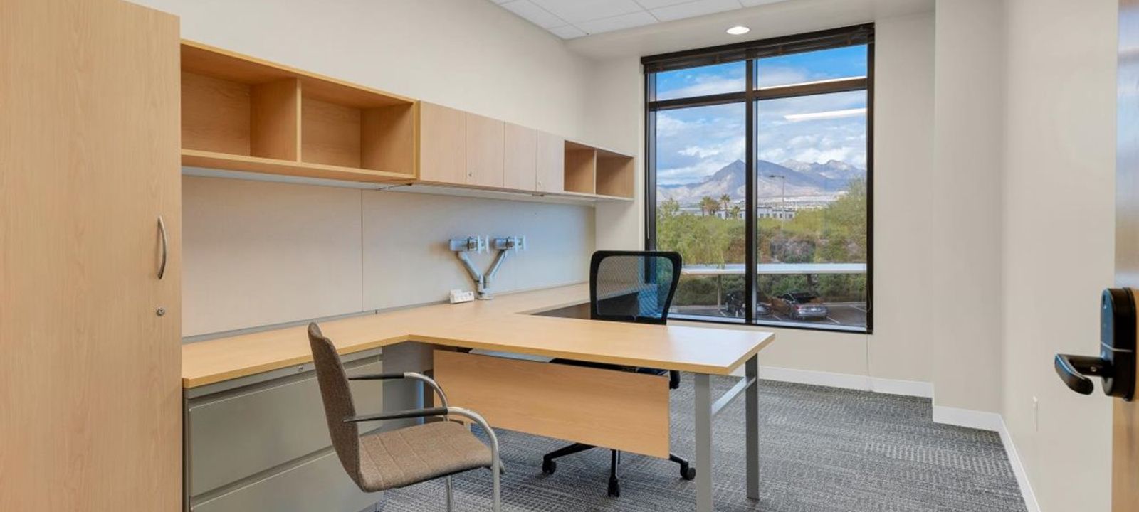 1635 Village Center Circle 1635 Village Center Circle, Las Vegas - Image 1