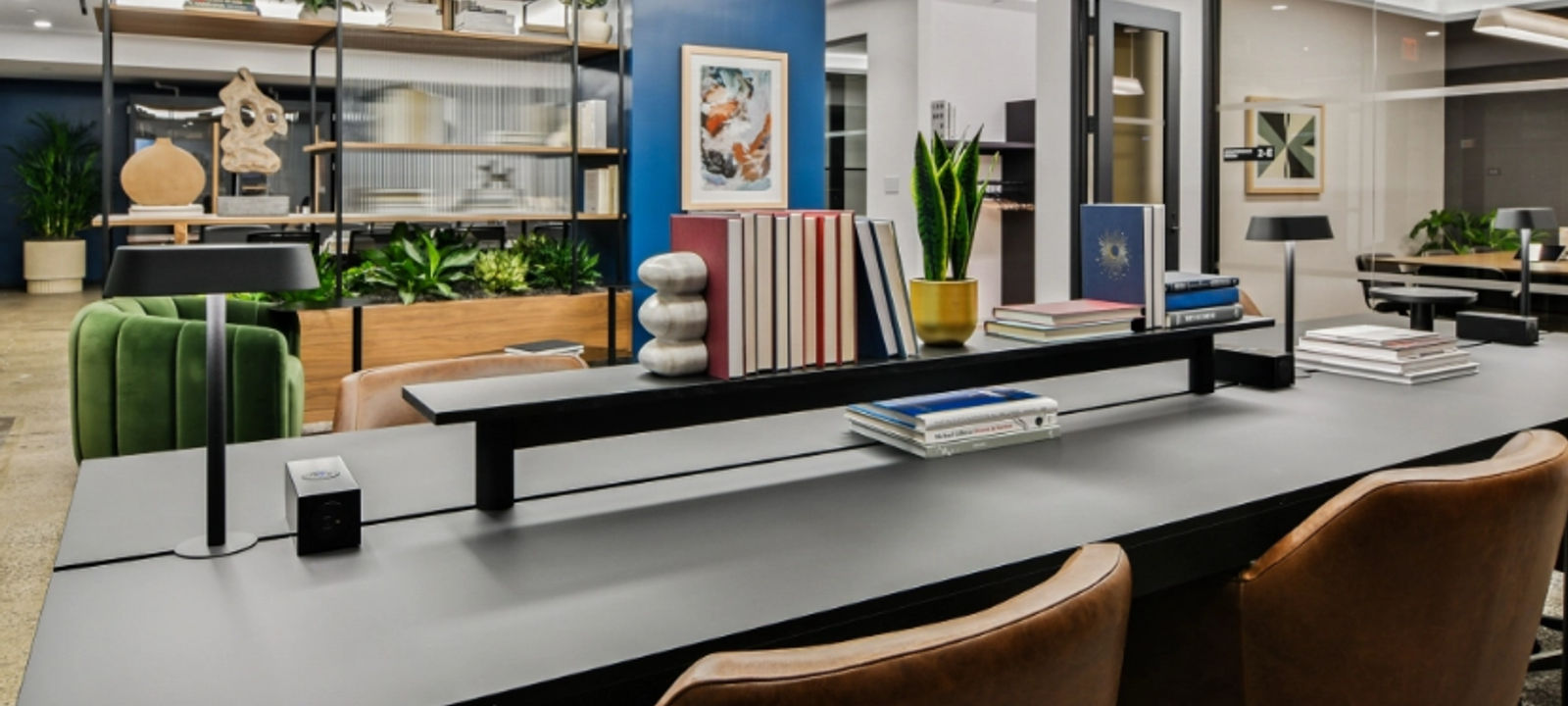 560 Lexington Avenue 560 Lexington Avenue, New York - Image 1