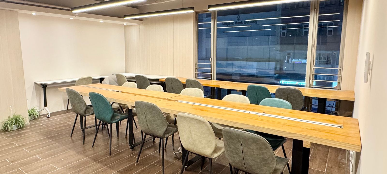 483 Nathan Road 483 Nathan Road, Yau Ma Tei - Image 1