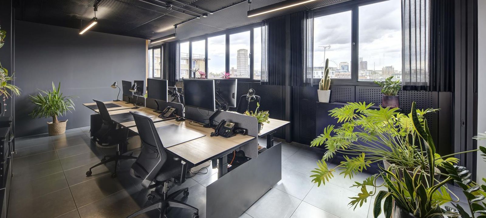 127 Great Suffolk Street, Greater London - Image 1