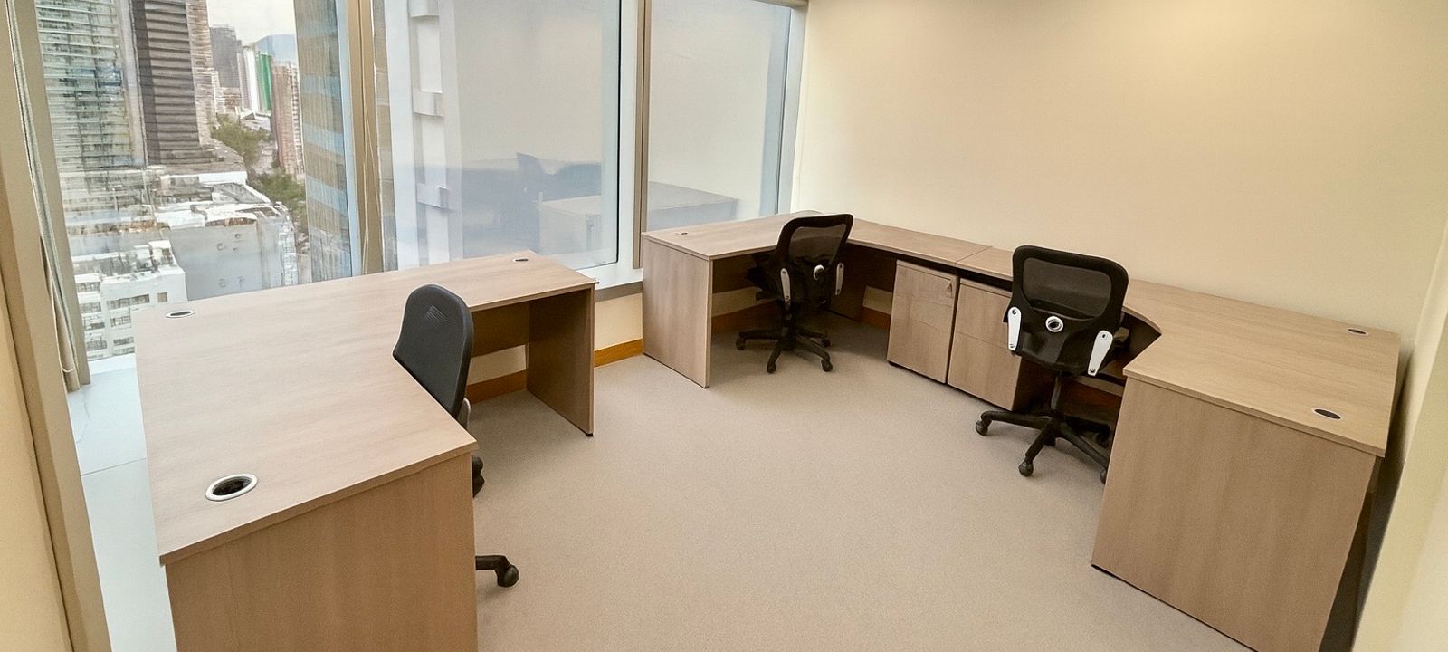 418 Kwun Tong Road, Kwun Tong - Image 1