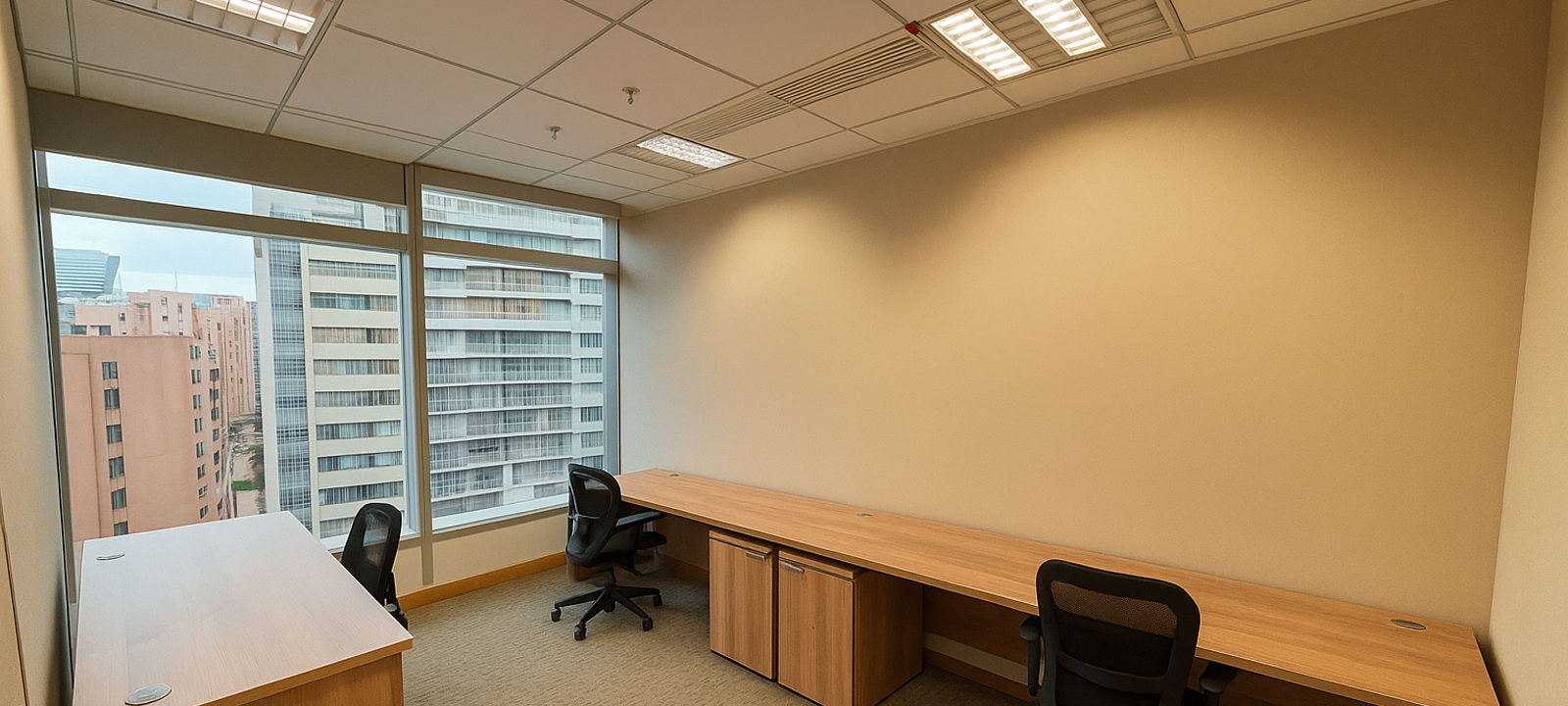 418 Kwun Tong Road, Kwun Tong - Image 1