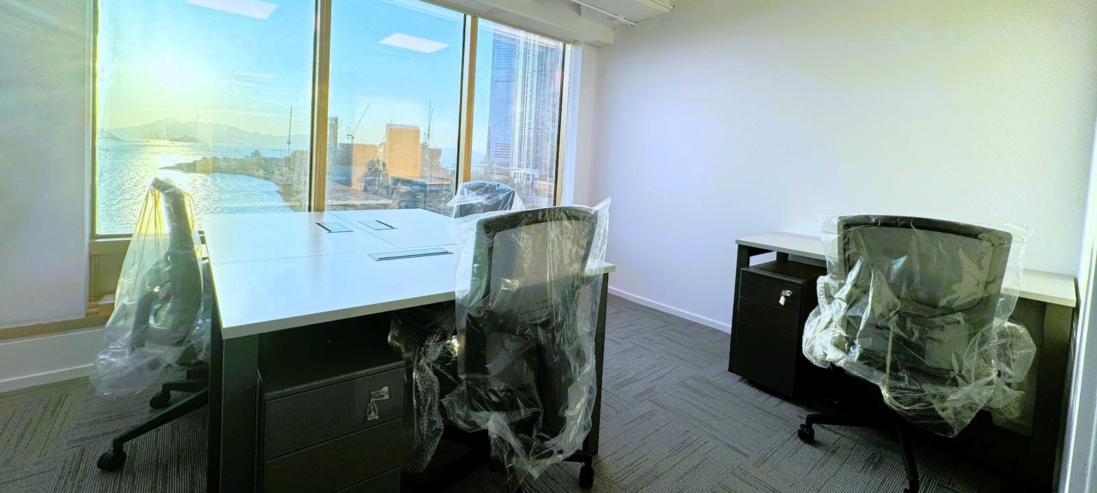 33 Canton Road, Tsim Sha Tsui - Image 1
