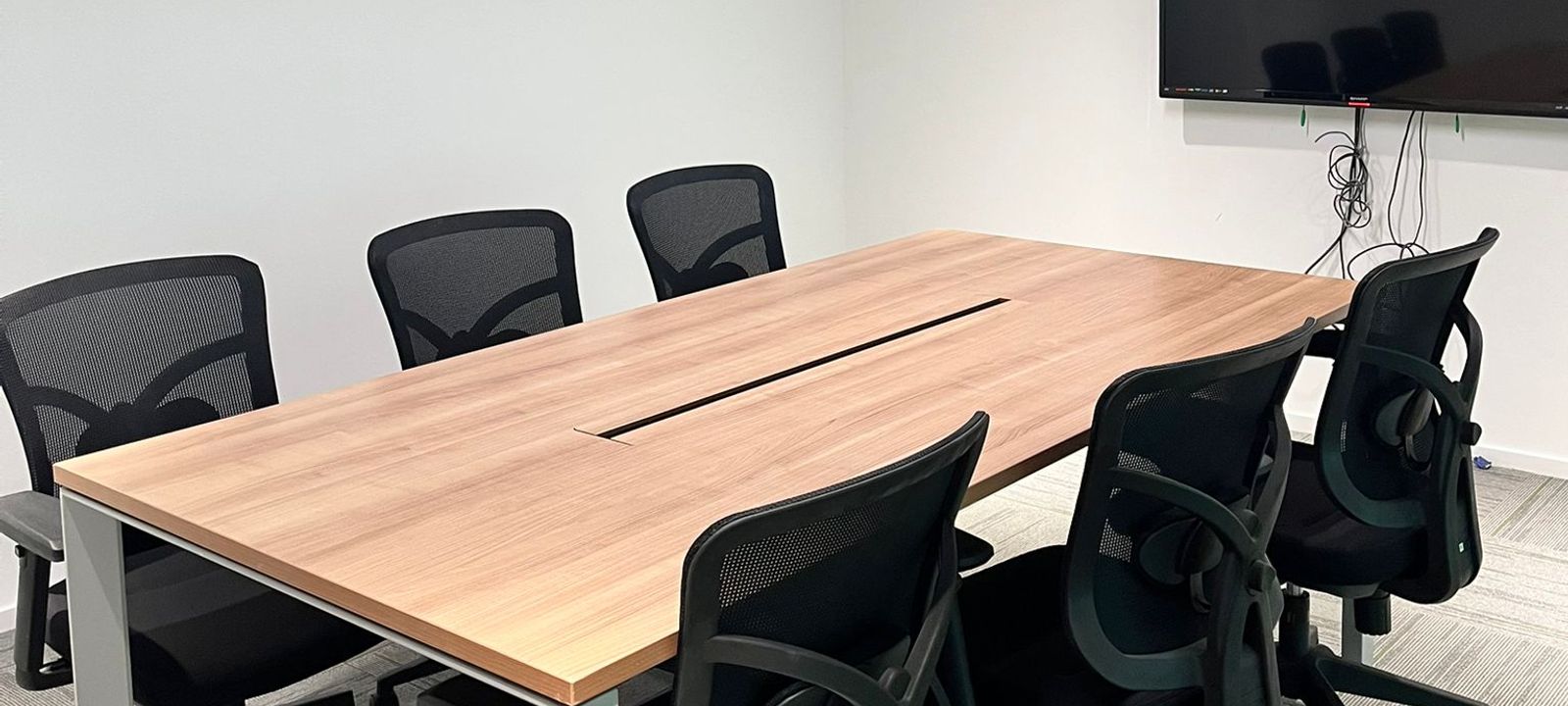 33 Canton Road, Tsim Sha Tsui - Image 1