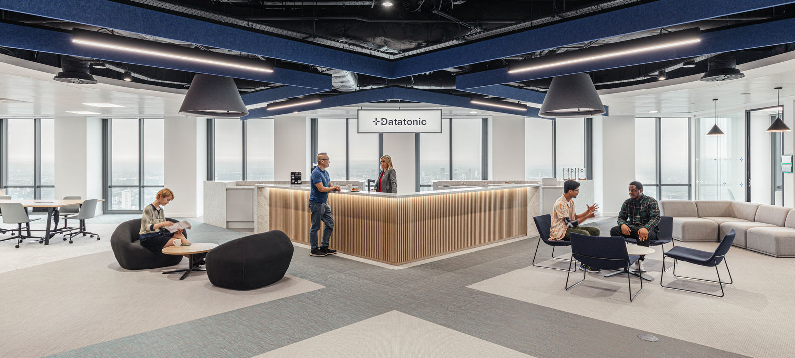 One Canada Square, Greater London - Image 1