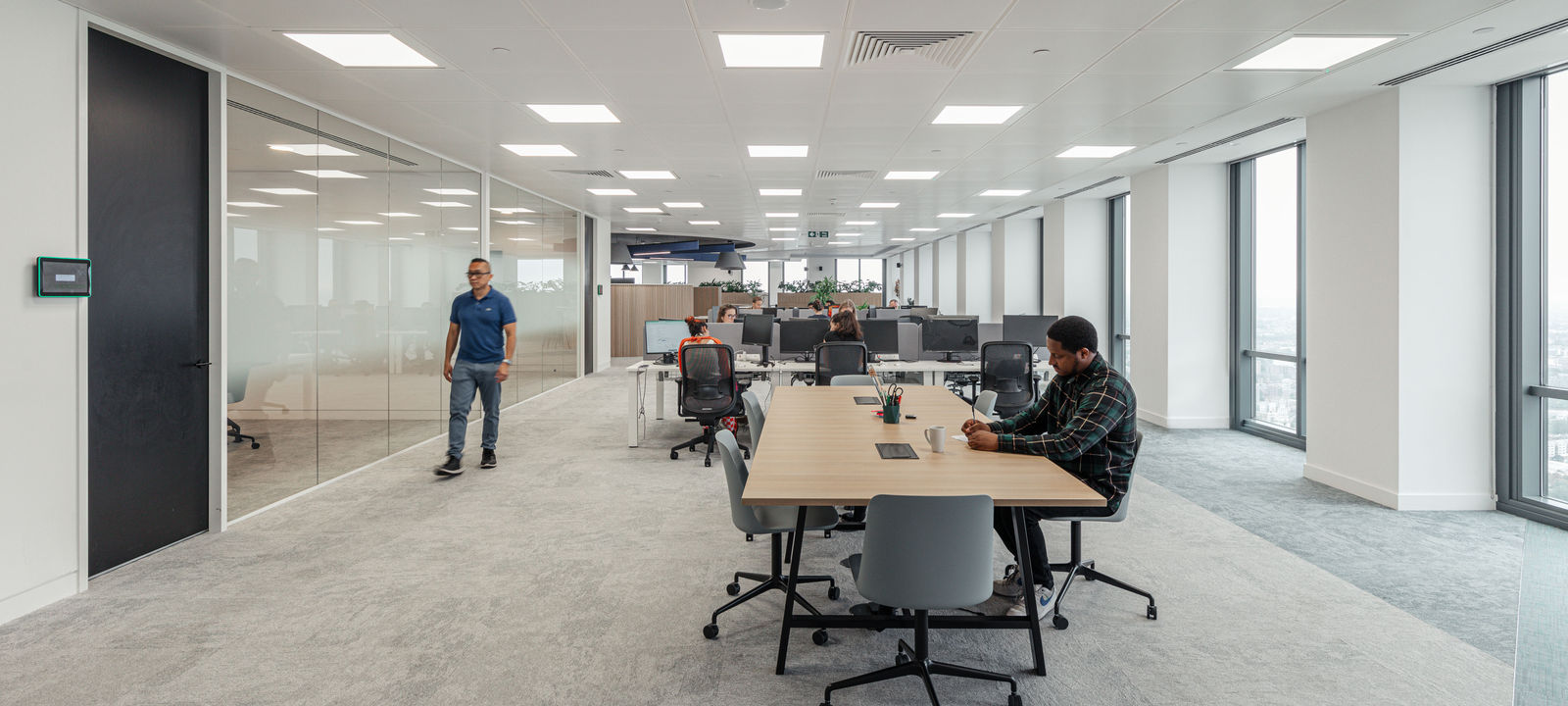 One Canada Square, Greater London - Image 1