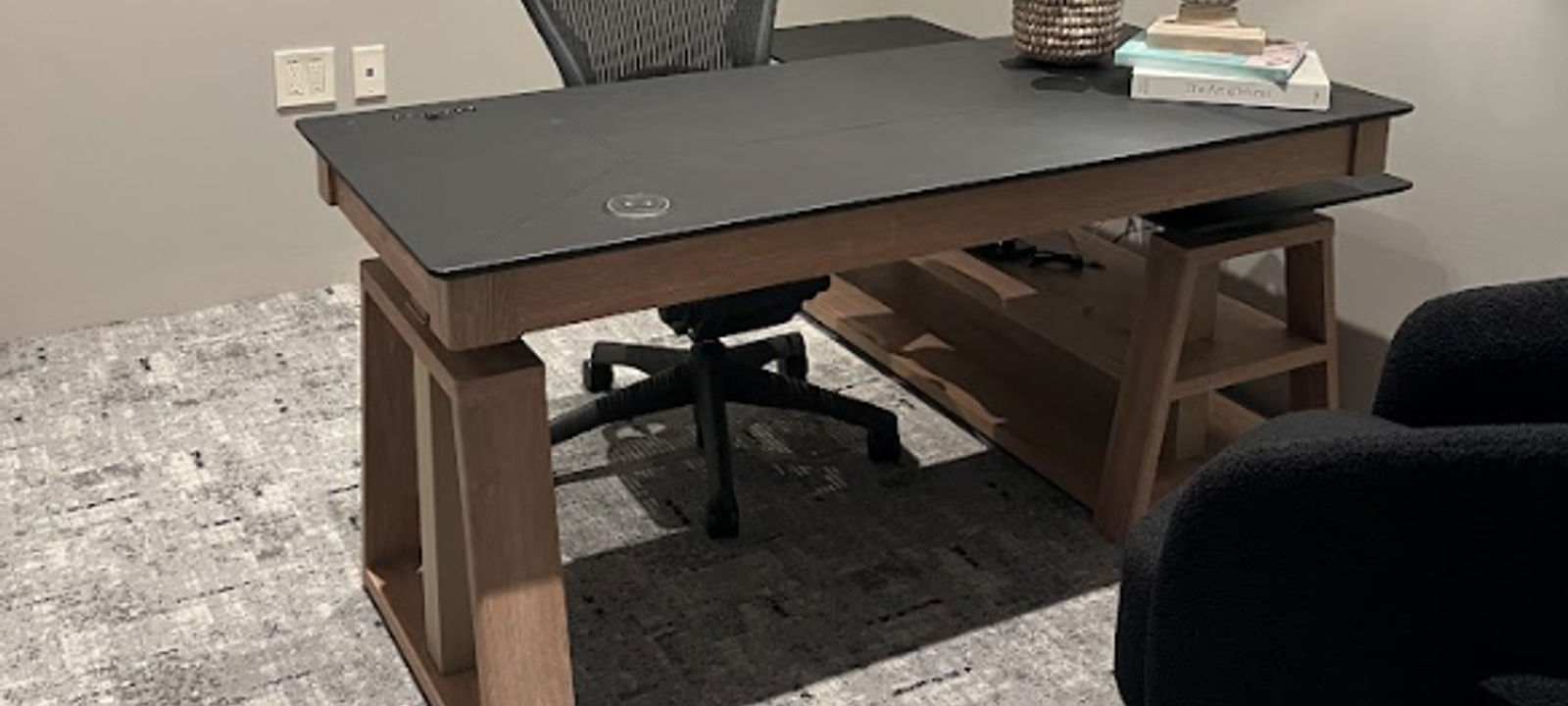 216 E Cherokee Avenue, Cartersville - Image 1