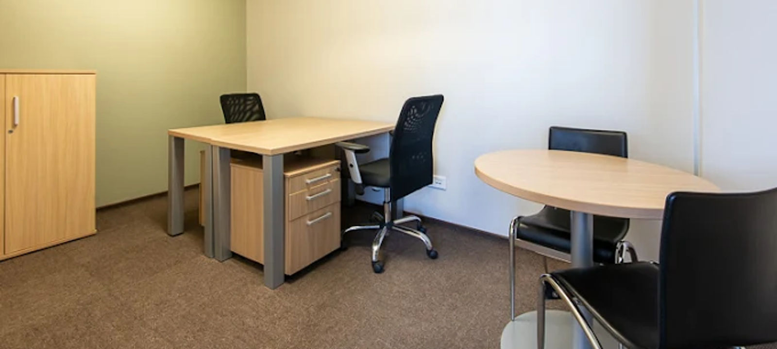 128 Leslie Ave, Johannesburg - Image 1