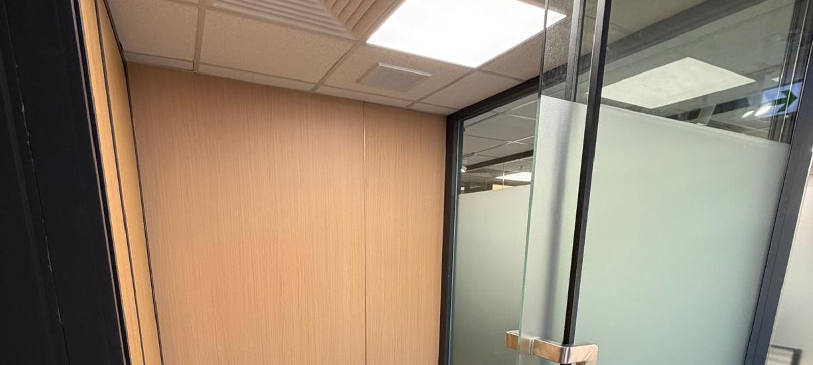 200 Nathan Road Jordan, Kowloon - Image 1