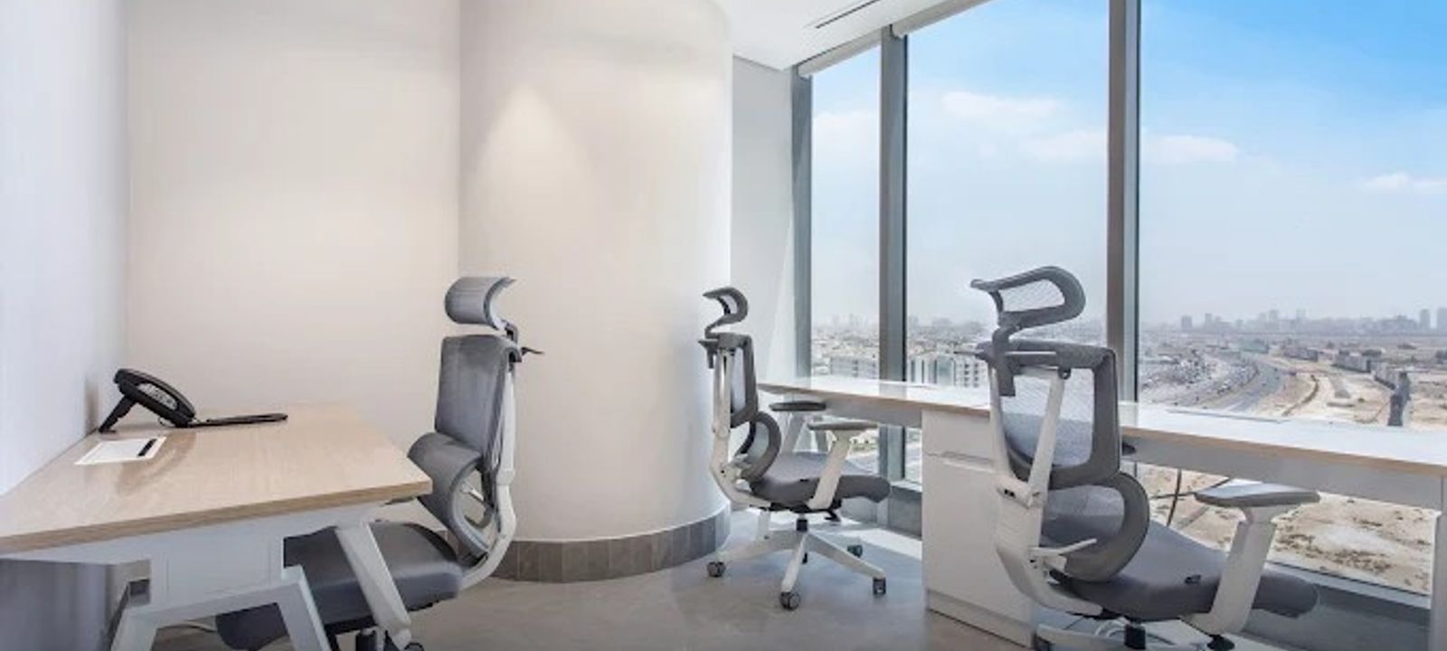 Al Thanyah First Barsha Heights (tecom), Dubai - Image 1