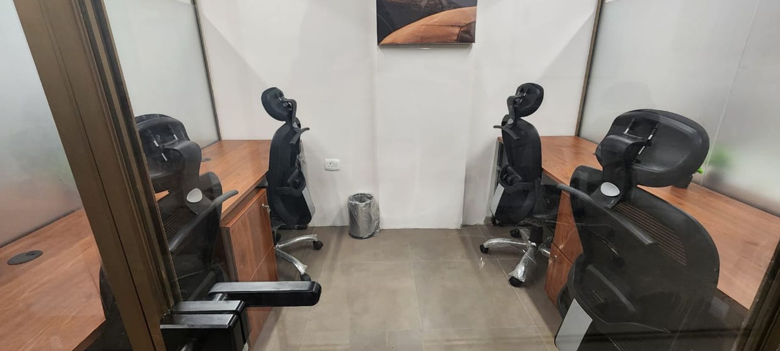 40 Person Private Office at Vardhman Trade Centre, Lala Lajpat Rai Road ...