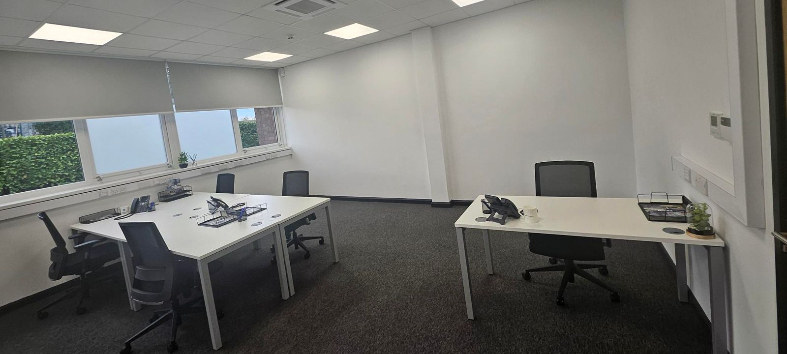 120 Grove Rd, Stoke-on-trent - Image 1