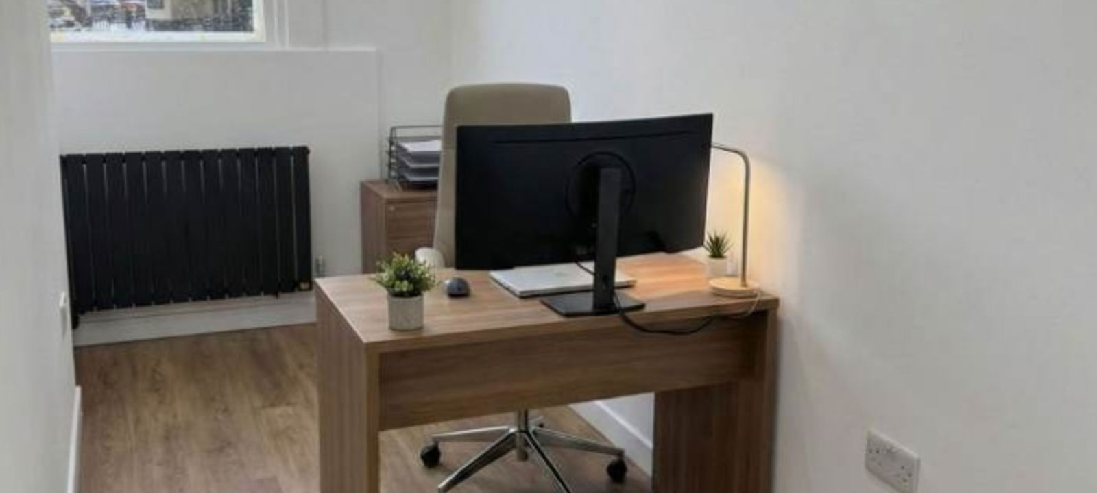 490 Holloway Road, London - Image 1